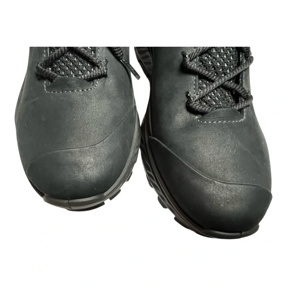 Ecco Exostrike GTX Women's Gore Tex High Hiking Shoes, Pre-owned Like New - Picture 2 of 14